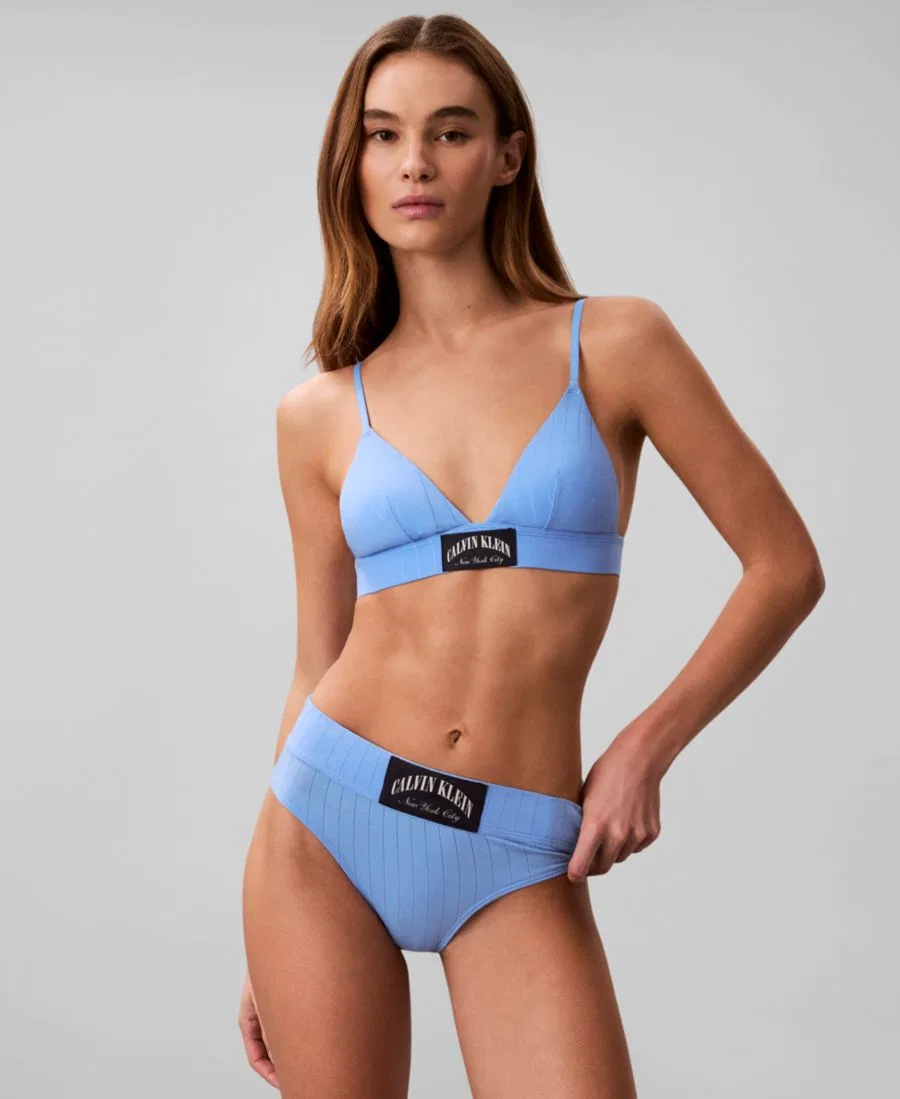 Женский спортивный треугольник Heritage Athletic Lightly Lined Triangle QF8886 Calvin Klein, синий — фото 3
