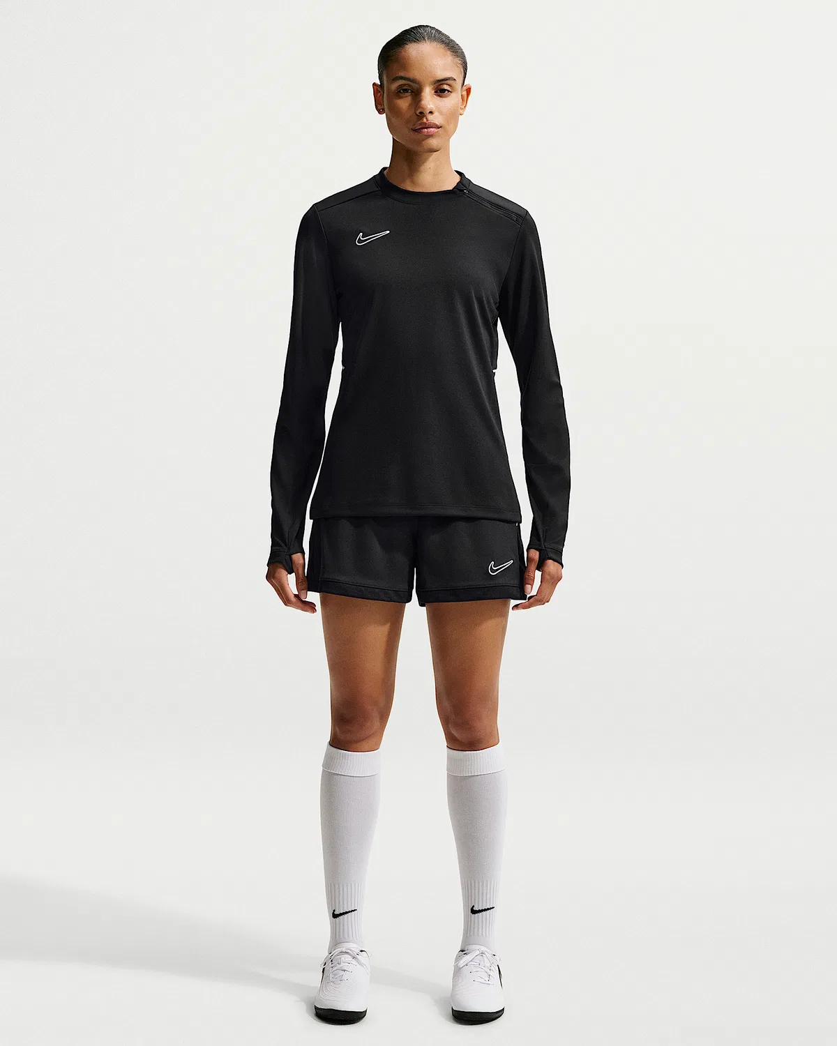 Женские футбольные шорты Nike Academy Dri-FIT 4", Black/Black/White/White