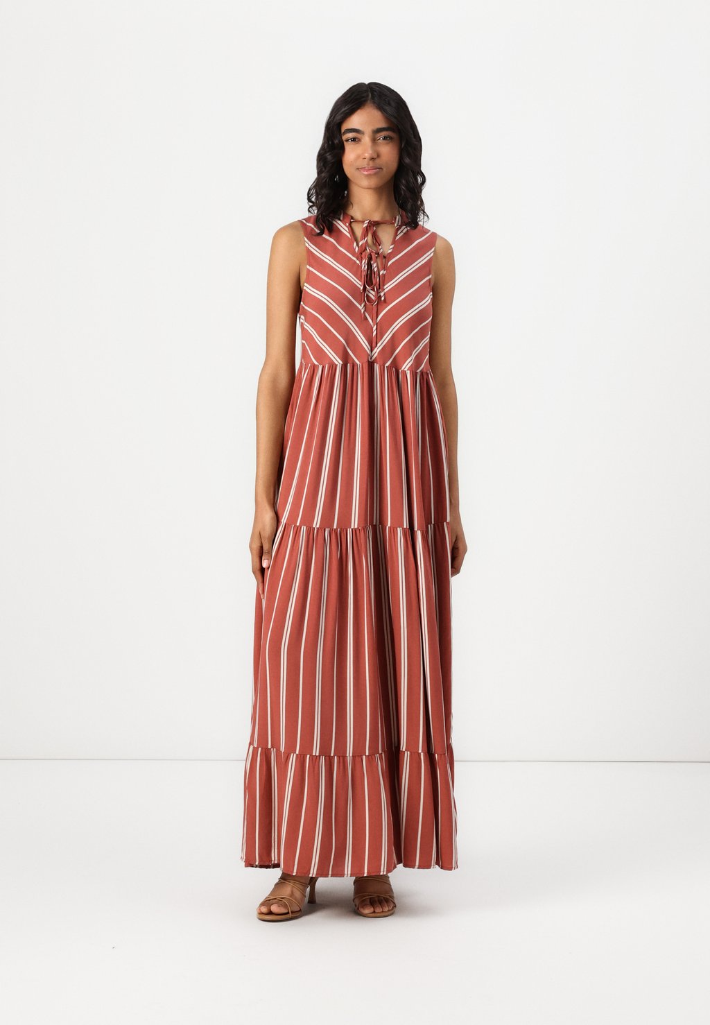

Платье макси VMCHRISTINA DRESS Vero Moda, красный