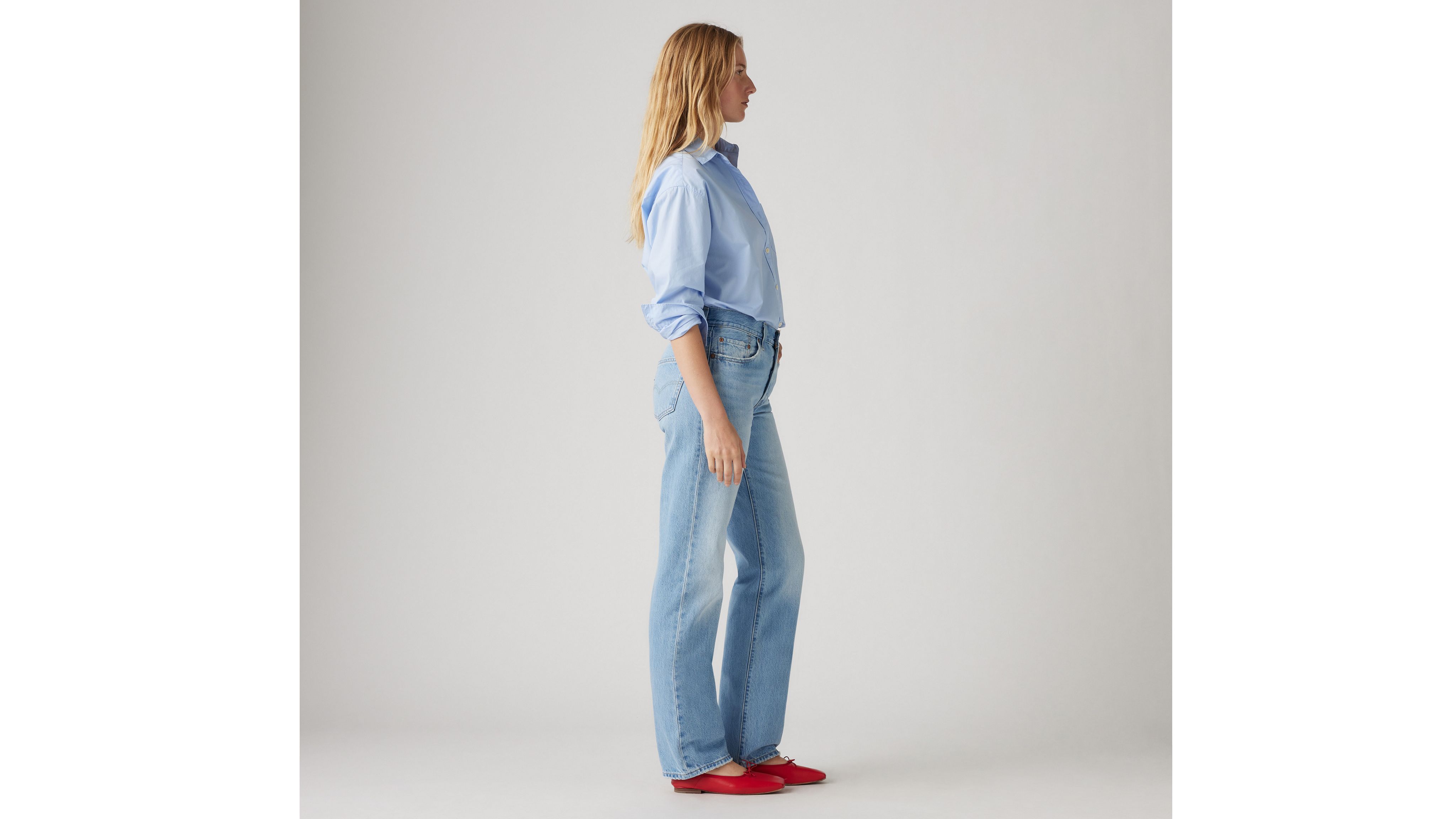 

Женские джинсы 501 90-х годов Levi's, цвет Look Downhill - Light Wash