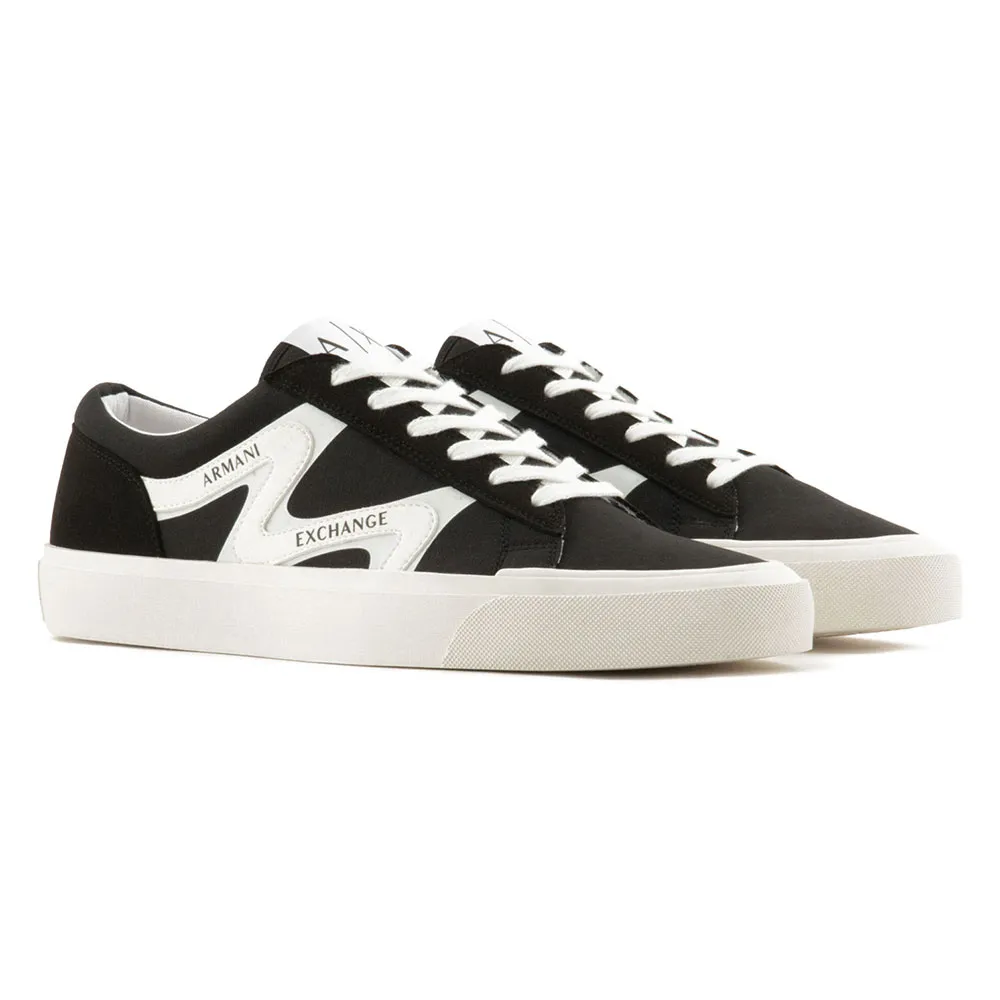 

Кроссовки Armani Exchange XUX198_XV798, белый