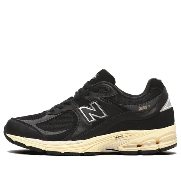 

Кроссовки 2002р New Balance, черный