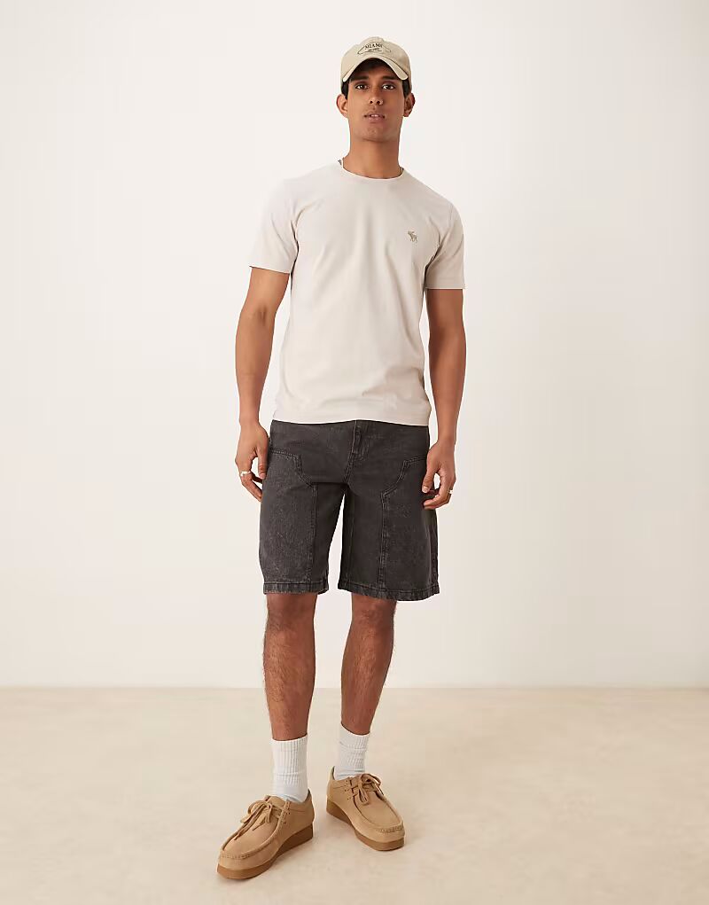 

Футболка Abercrombie & Fitch Slim Fit Icon бежевого цвета