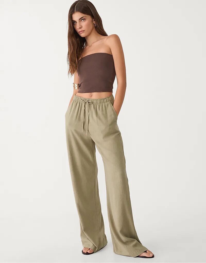 

Брюки Stradivarius из льняной смеси цвета хаки