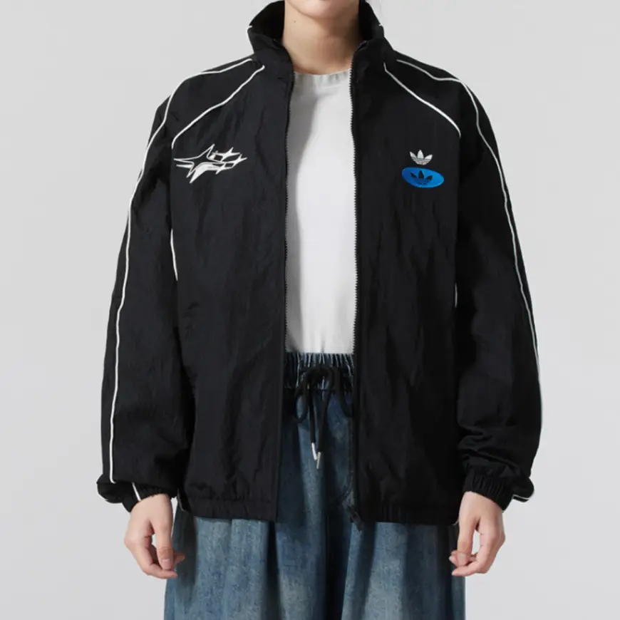 Adidas Originals Женская куртка V DAY черная, Black — фото 4