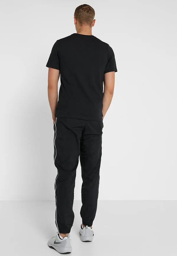 Спортивная футболка Nike Performance, Black/White — фото 3
