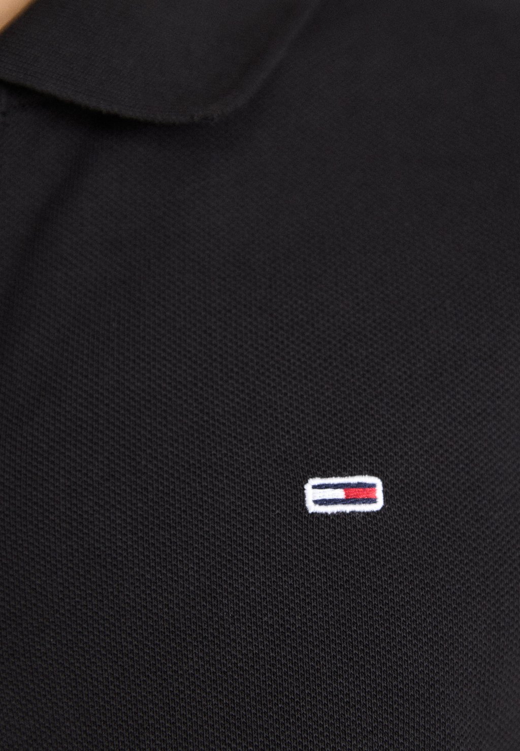 

Рубашка поло SLIM ESSENTIAL Tommy Jeans, черный