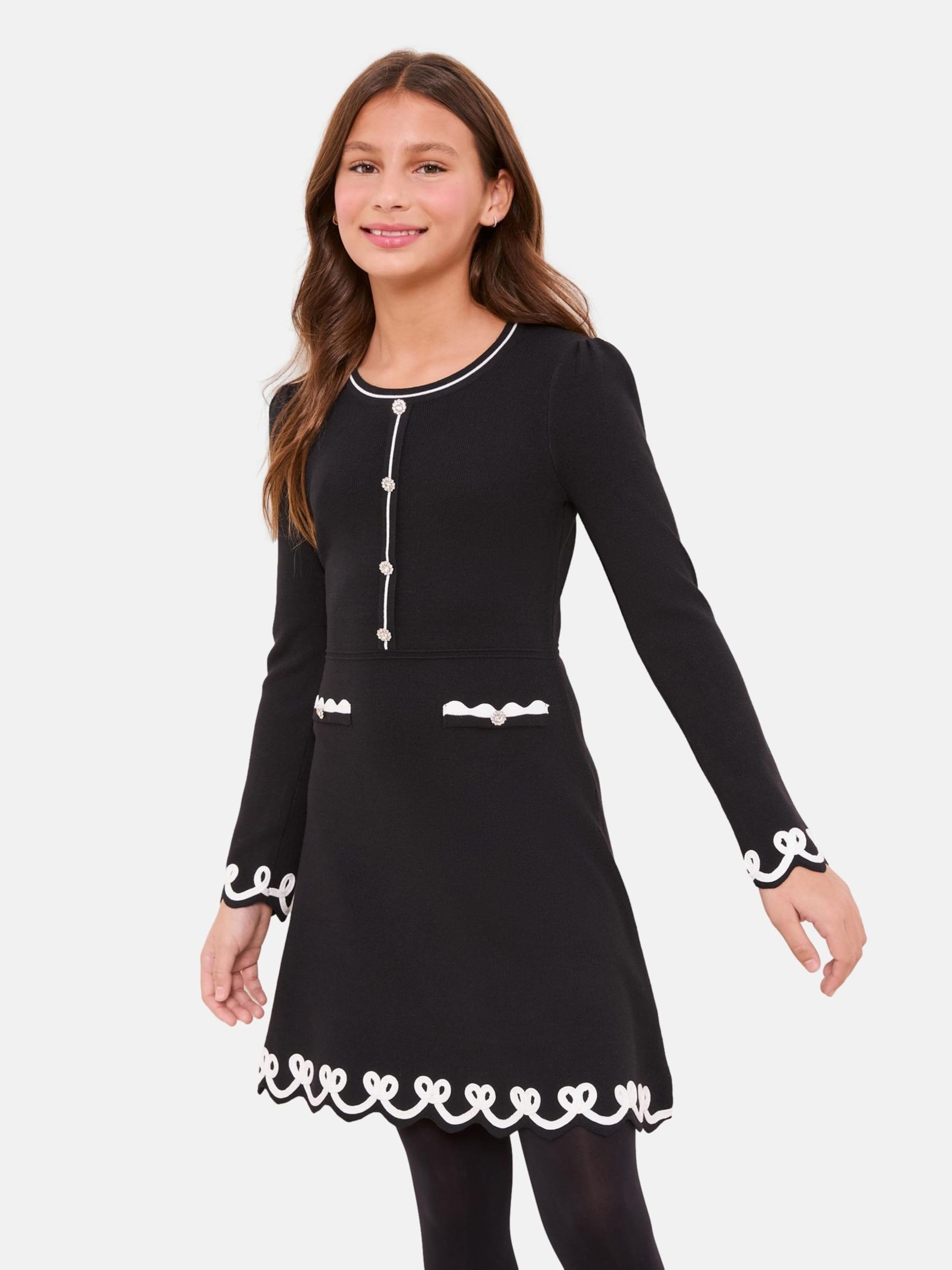 

Lipsy Платье в черном цвете