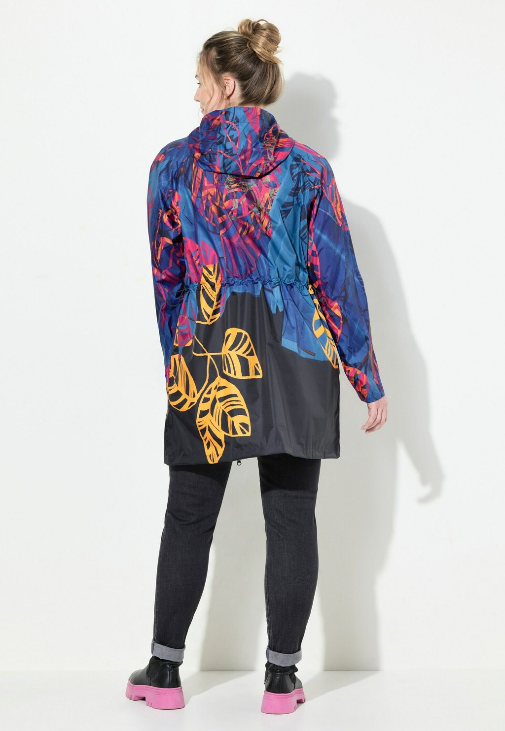 

Парка FUNCTIONAL HOODED LAURASØN, оранжевый
