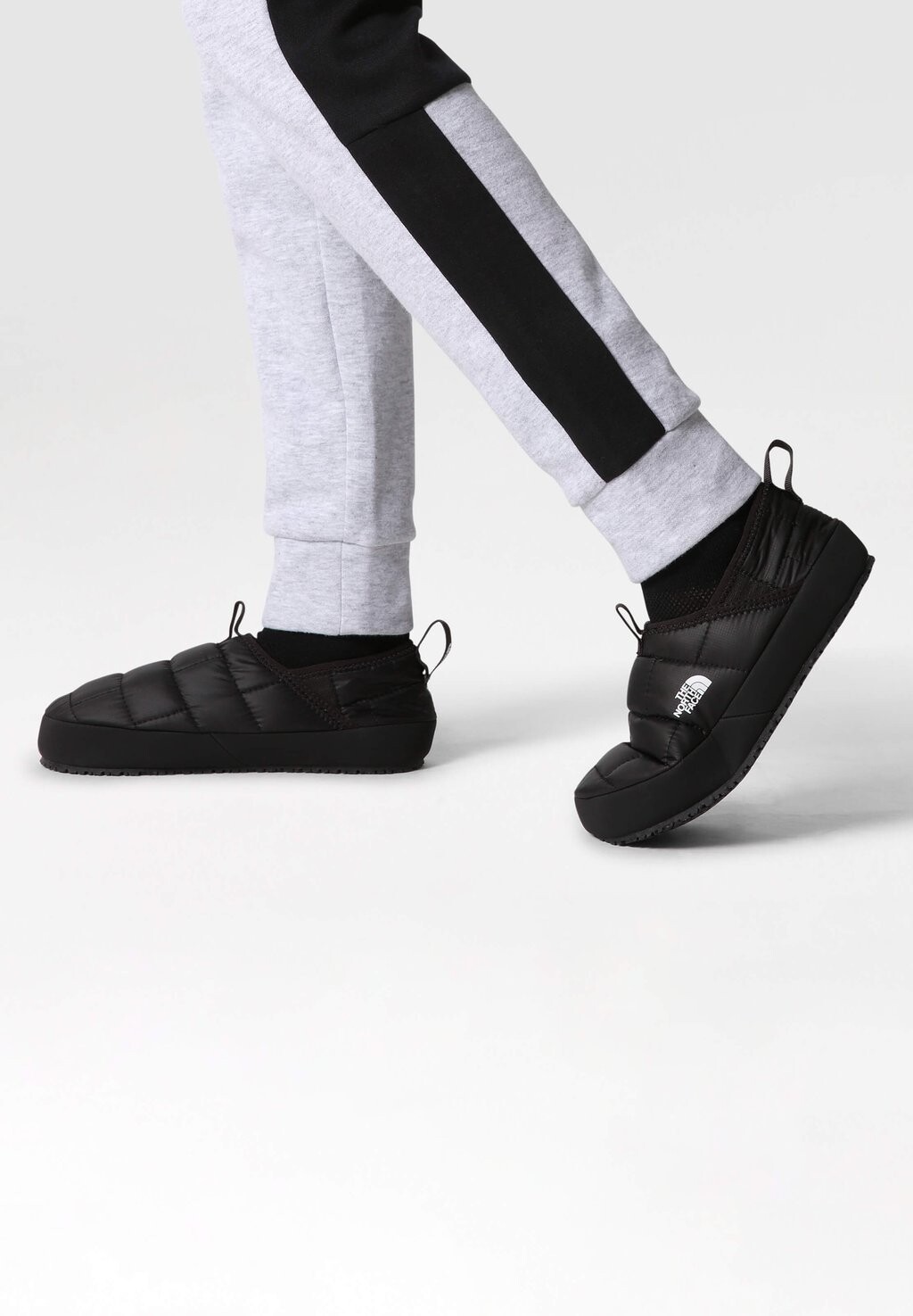 

Низкие кроссовки Y Thermoball Traction The North Face