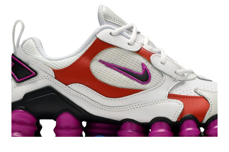 Кроссовки Nike Wmns Shox TL Nova 'Hyper Violet', белый — фото 3