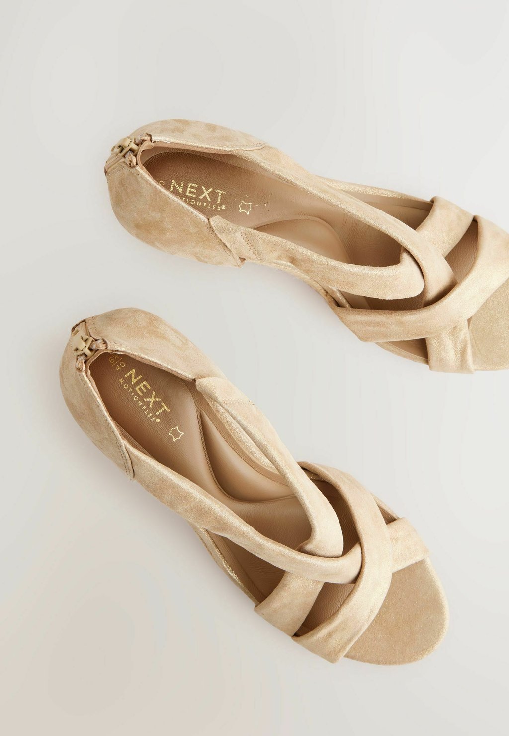 Эспадрильи FOREVER COMFORT WITH SOFT TWIST - Wedge sandals Next, золотой — фото 3