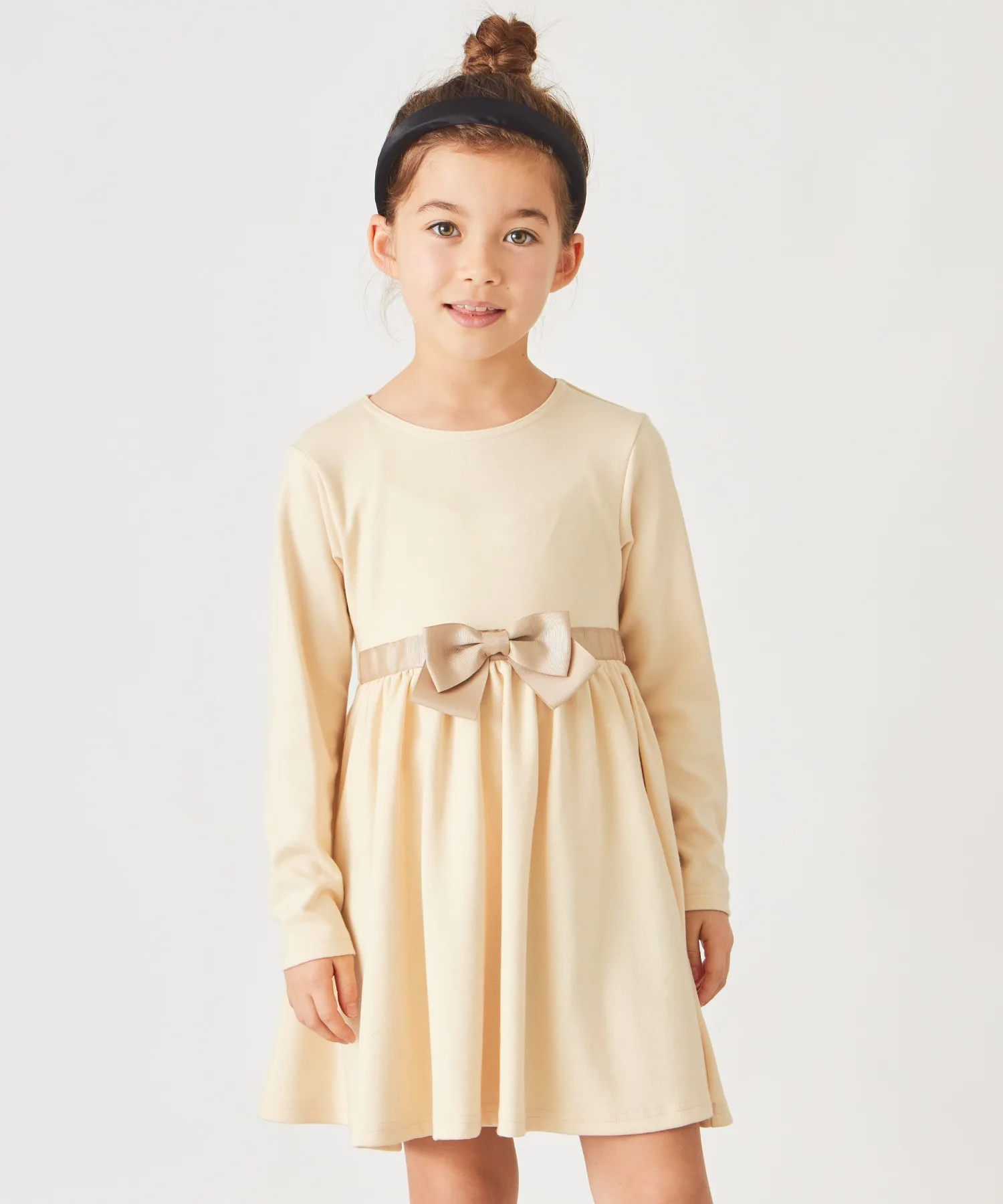 Детское платье длинное с рукавами и бантом ever closet Formal Wanpisu бежевое