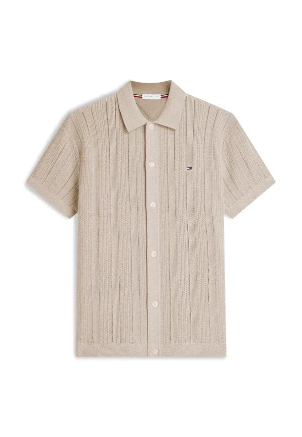 Футболка Tommy Hilfiger Pointelle Structure SS Shirt Summer Resort Shirt, цвет батик хаки хизер — фото 4