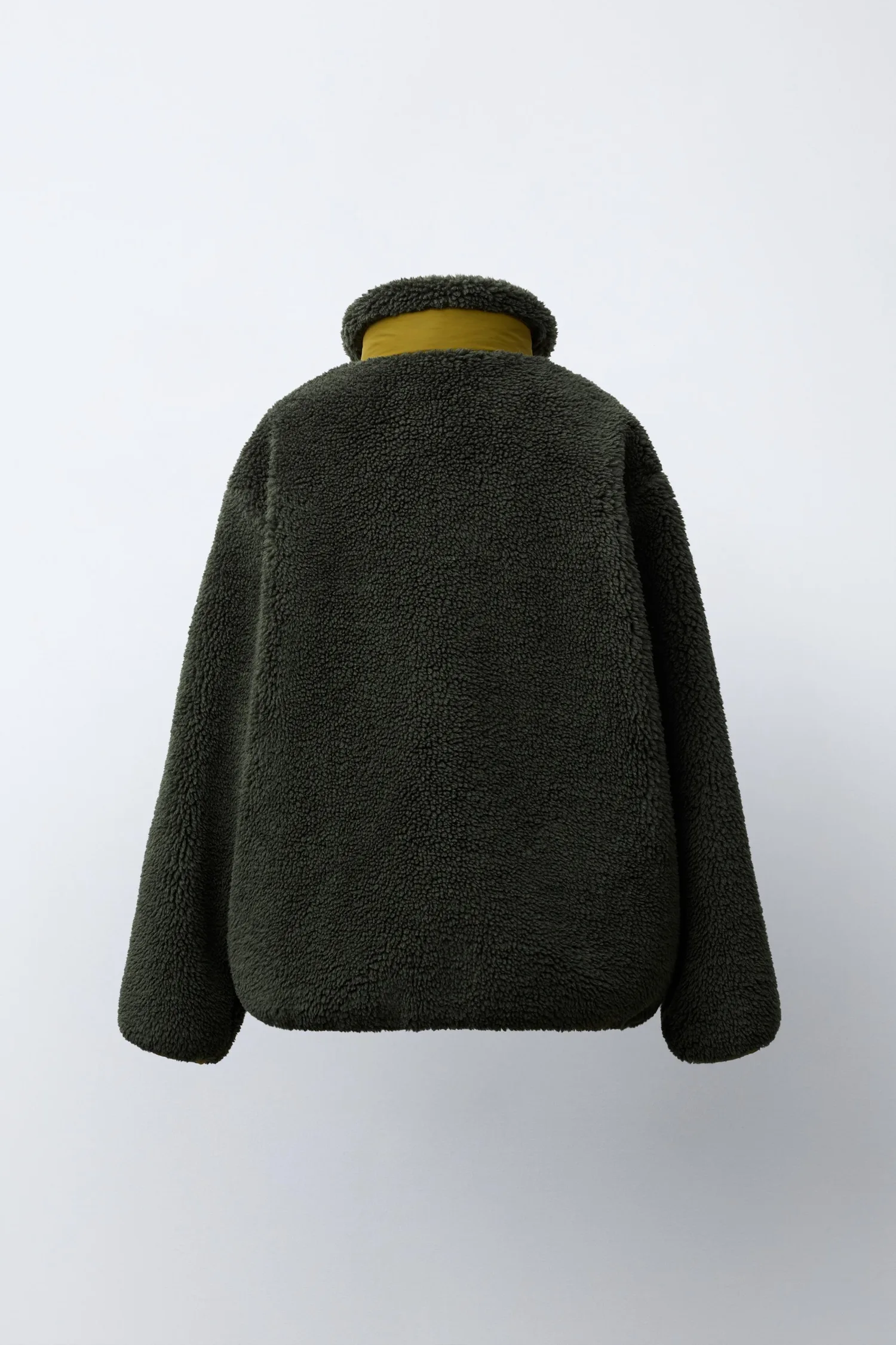 Куртка из искусственной овчины с цветовыми блоками Zara, хаки — фото 4