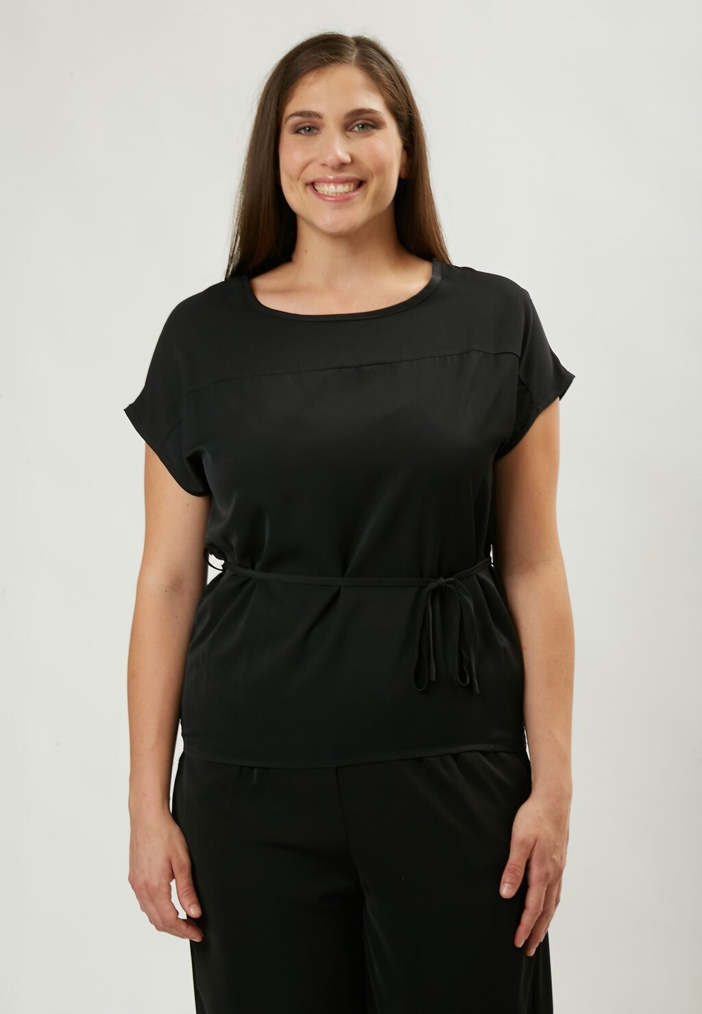

Блуза WAIST TIE UP Maison Form'elle, черный
