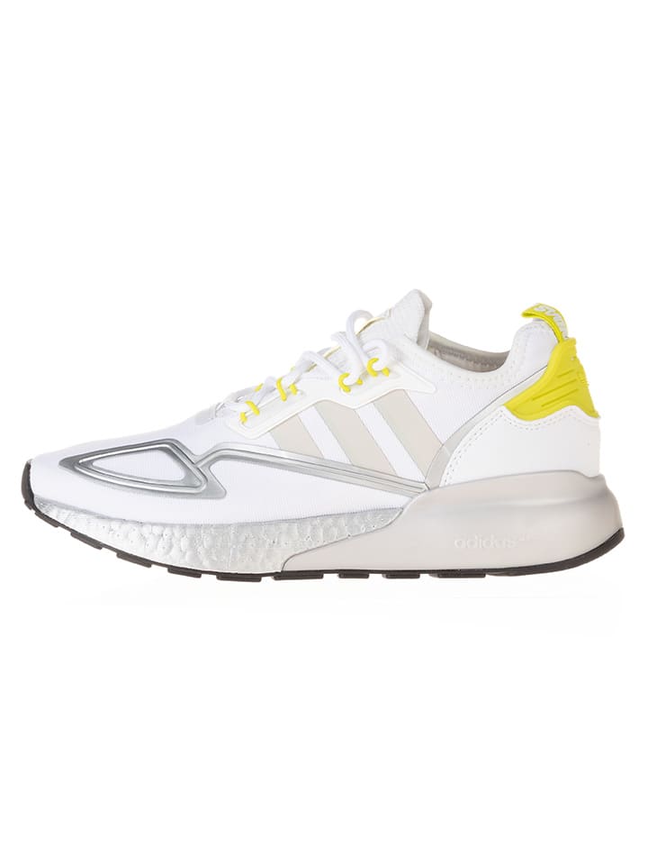 

Беговые кроссовки Adidas