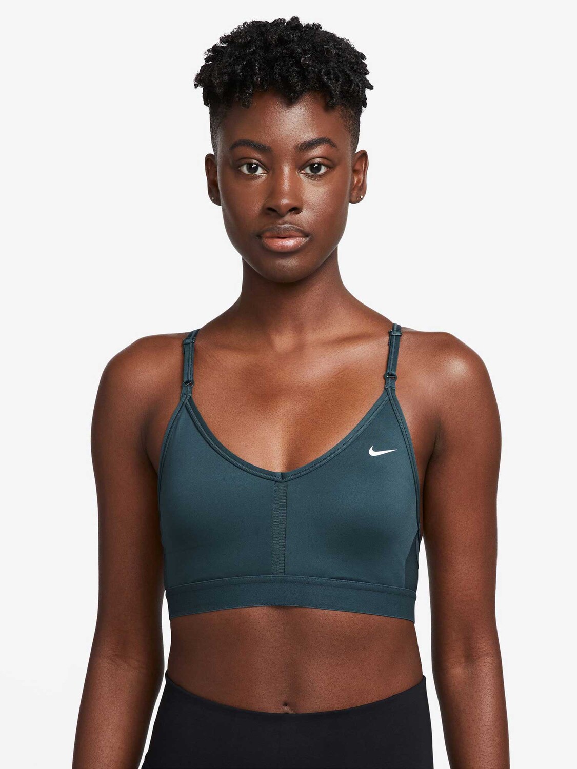 

Спортивный бюстгальтер Nike W NK INDY V-NECK BRA, зеленый