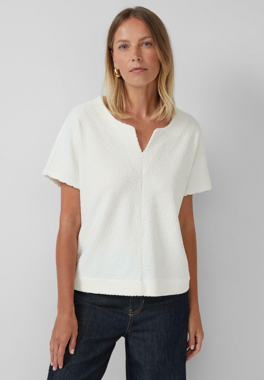 

Футболка s.Oliver Basic T-shirt, Creme/Off-White, Белый, Футболка s.Oliver Basic T-shirt, Creme/Off-White