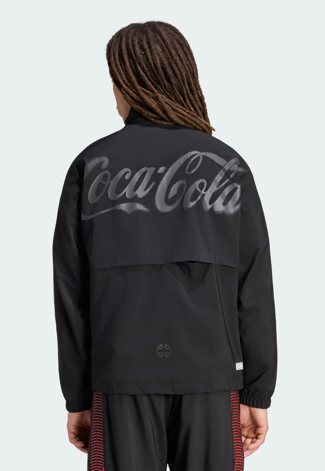 Черная межсезонная куртка Adidas Originals Coca Cola Teamgeist 26 — фото 3