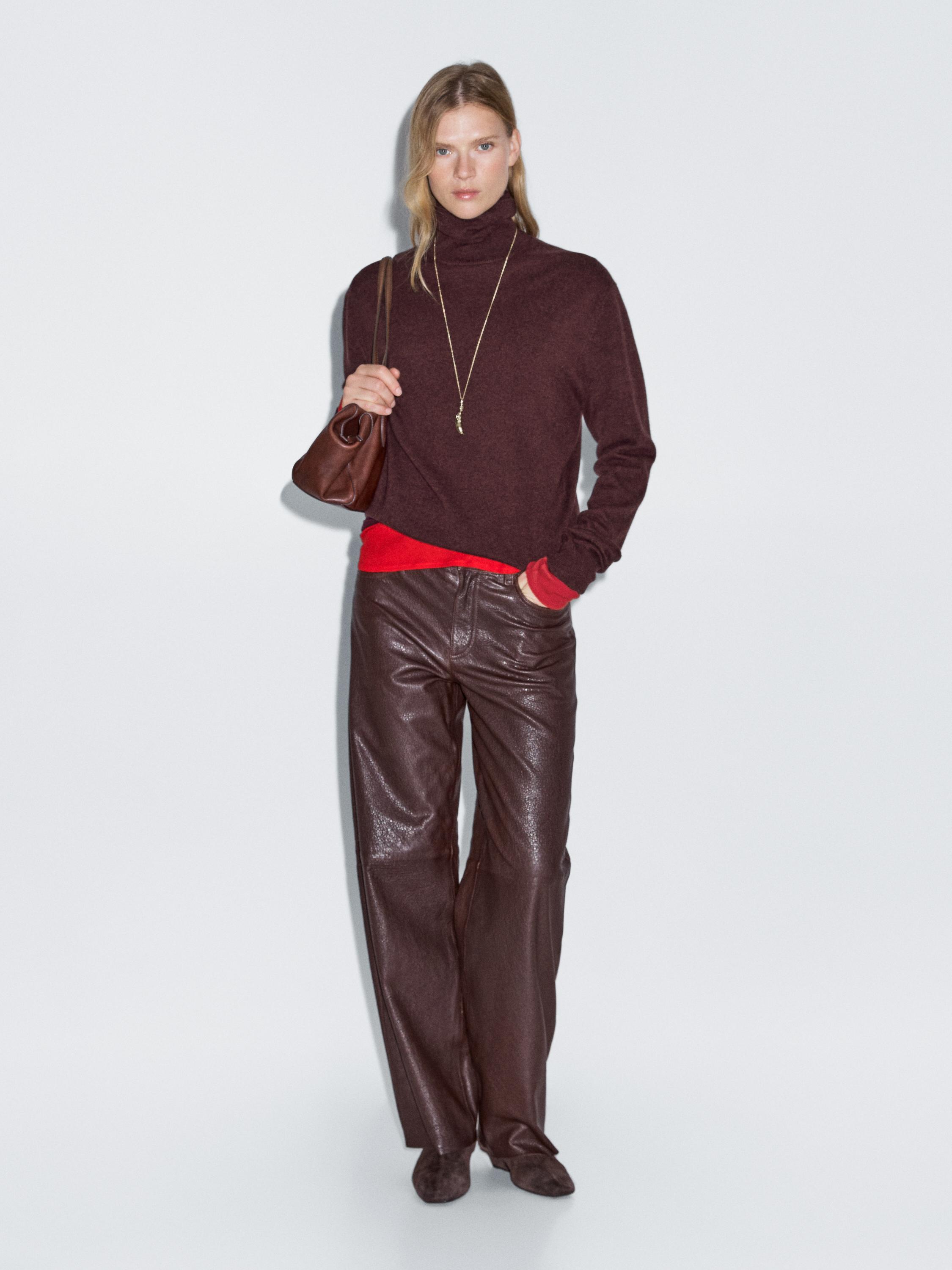 

Свитер из смесовой шерсти с высоким воротником Massimo Dutti, бордовый