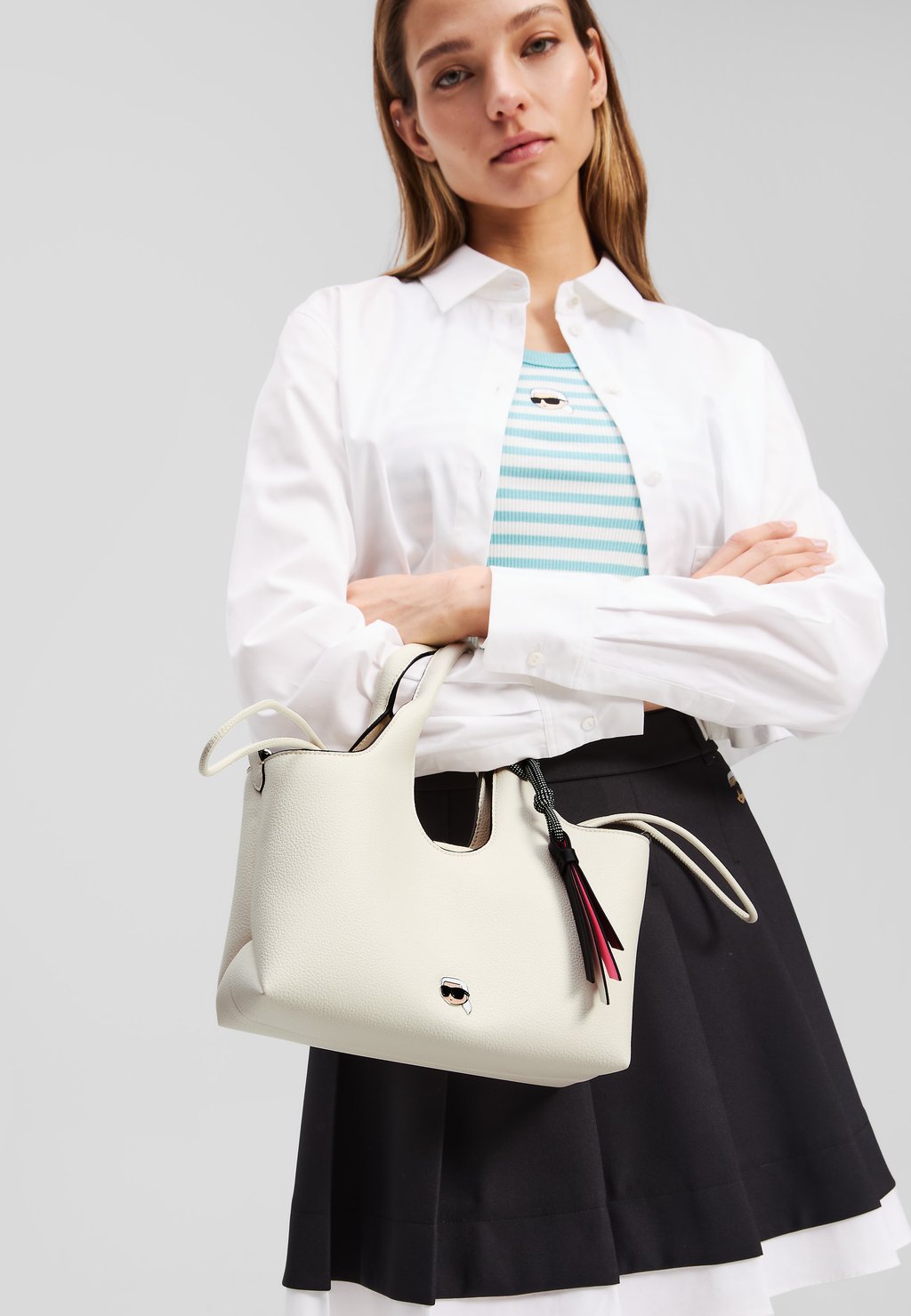

Сумка IKON TOTE KARL LAGERFELD, кремовый