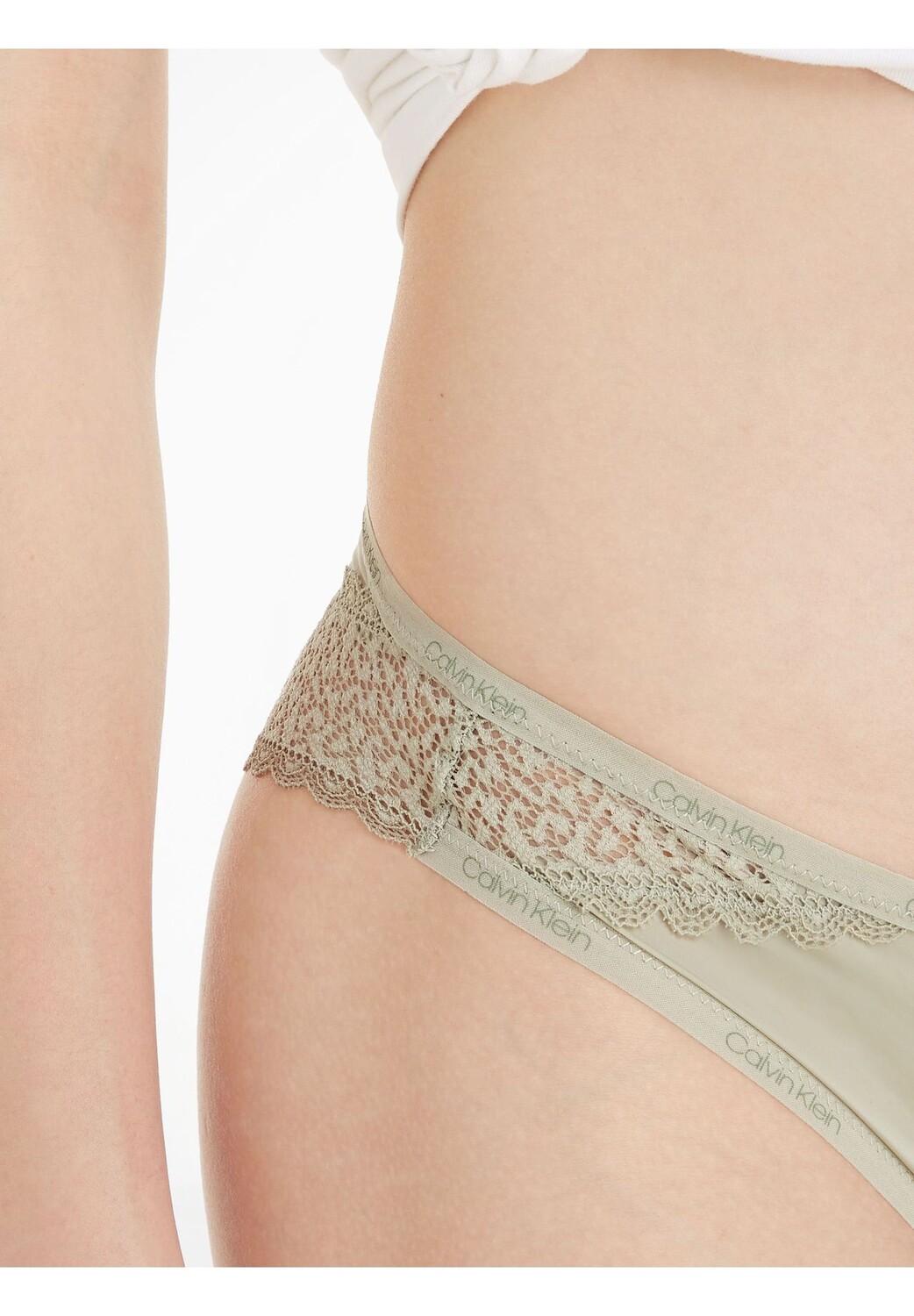 

Кокетливые женские трусы из бразильского кружева Calvin Klein, зеленый