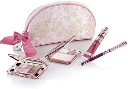Набор косметики Jill Stuart Royal & Urban Princess Collection, пудра Jill By Jillstuart