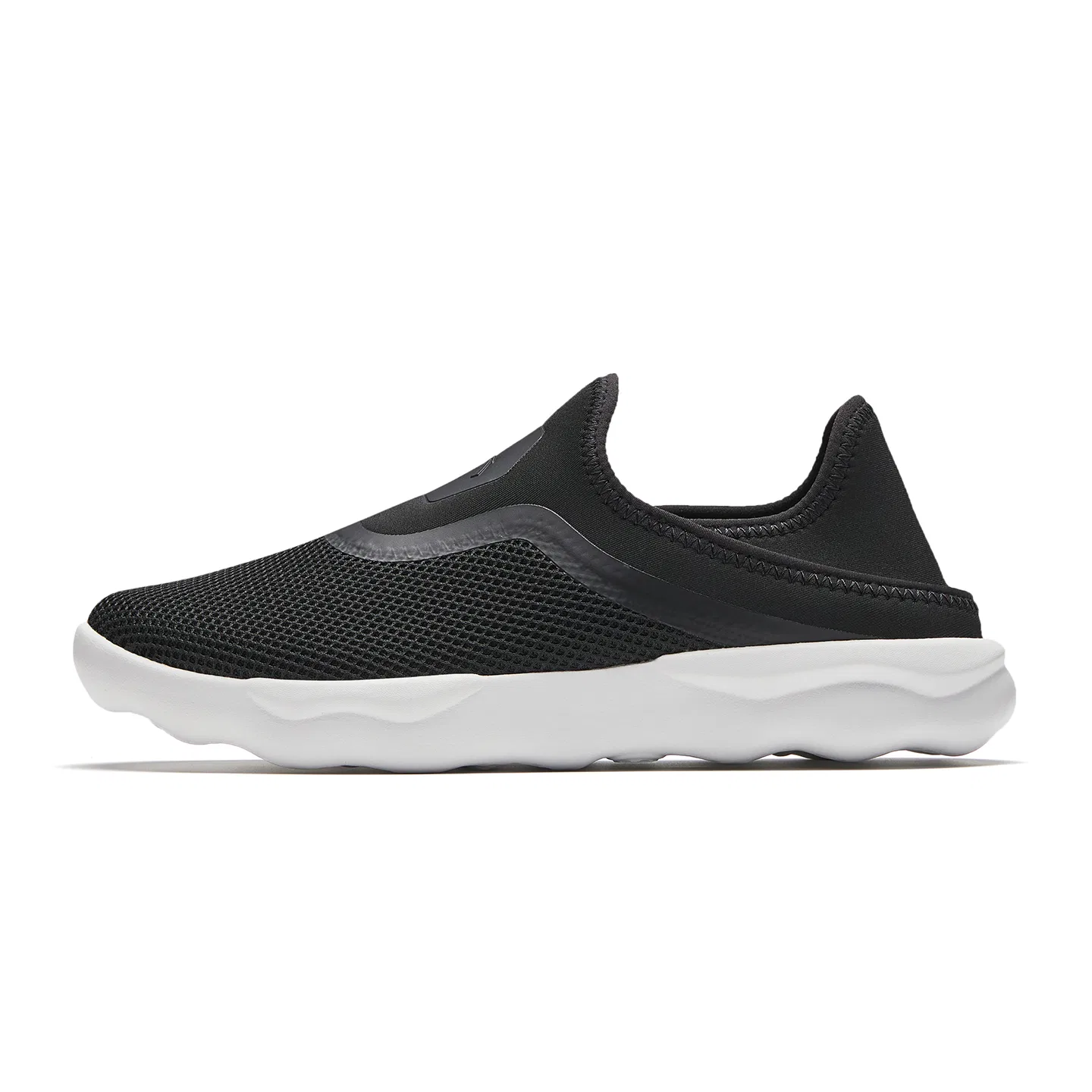 Кроссовки для тренировок ANTA Basic Black