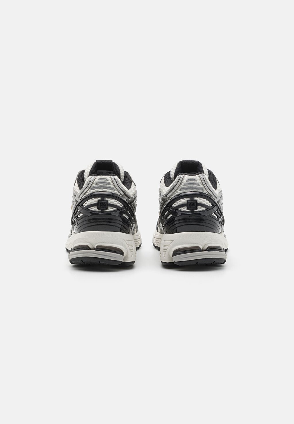 Кроссовки на шнуровке M1906 UNISEX New Balance, серый