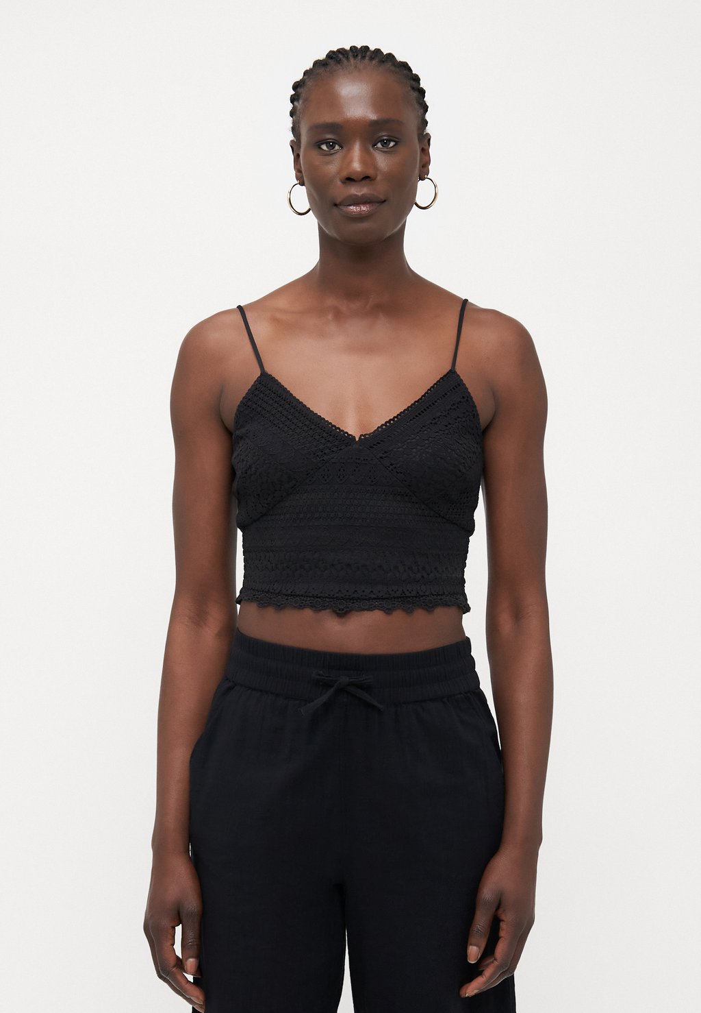 

Топ VMHONEY CROPPED Vero Moda Tall, черный