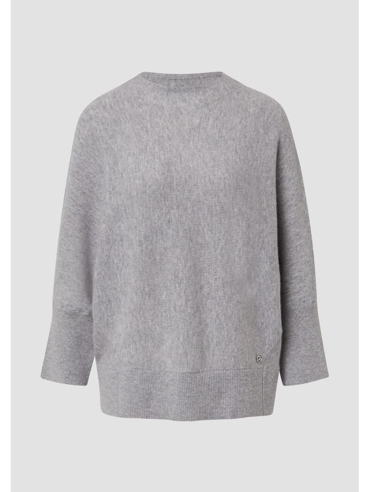 

Вязаный свитер цвета 9400_серый меланж s.Oliver