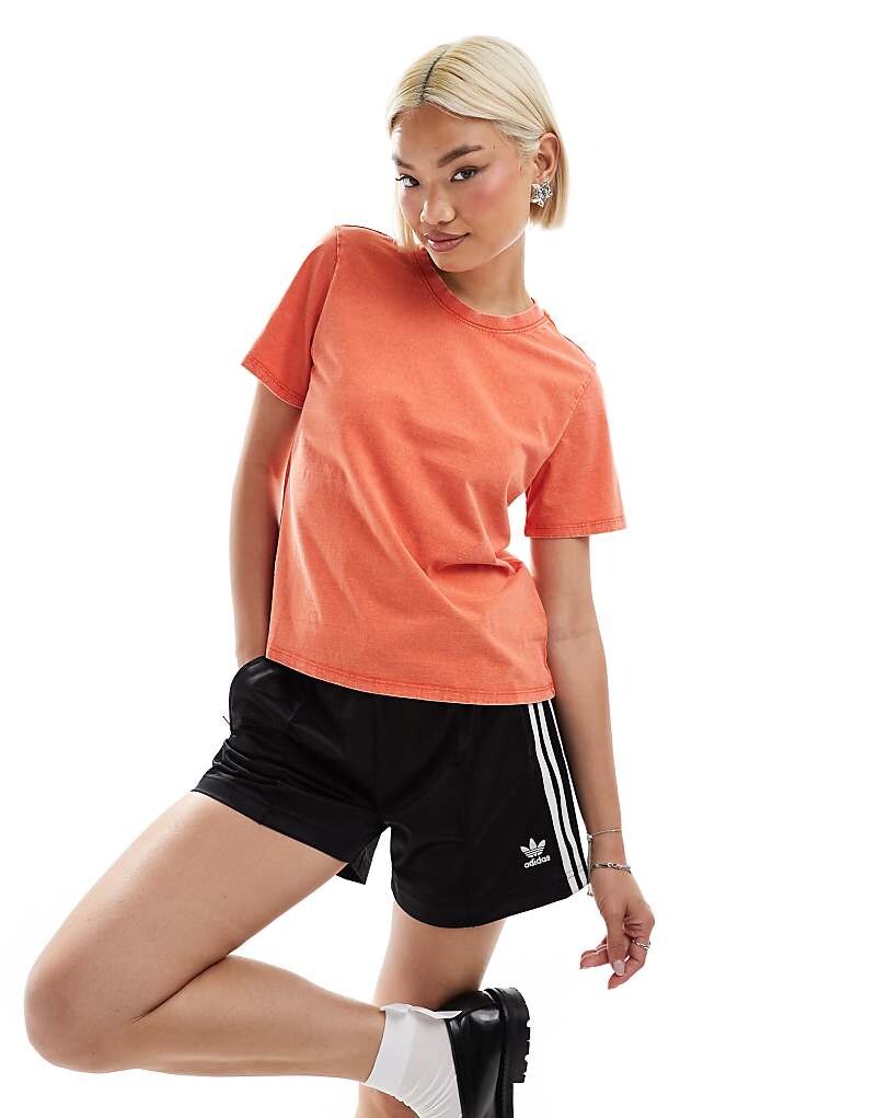 

Красная футболка с короткими рукавами Monki