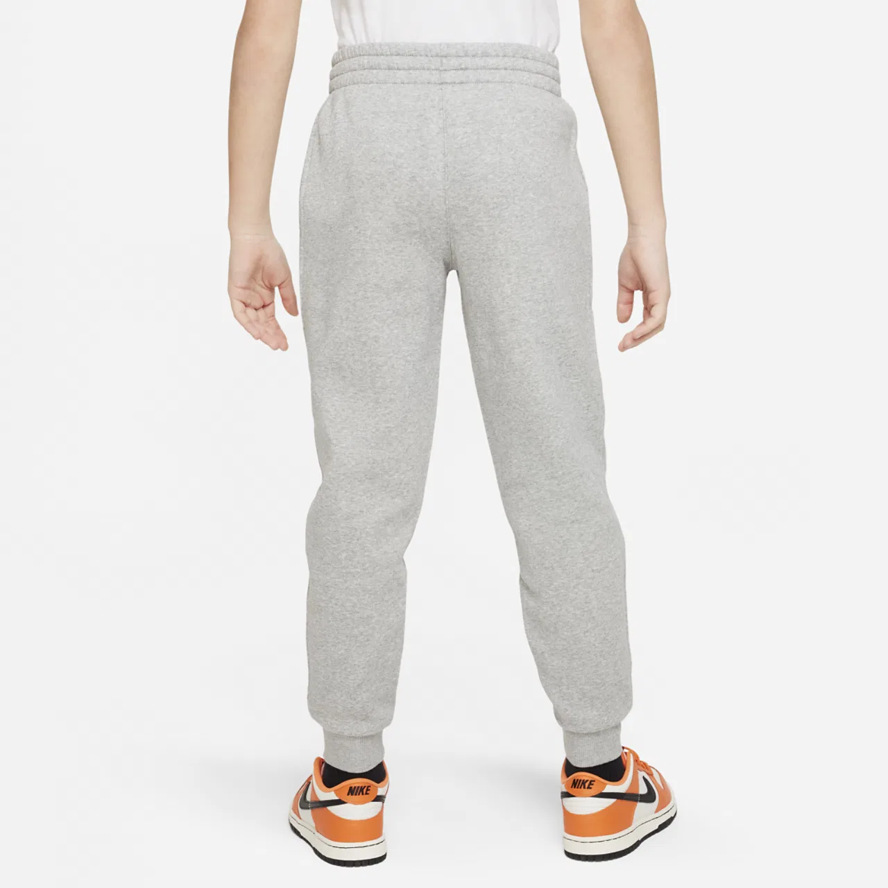 Брюки для мальчиков Club LBR Fleece Nike, цвет White/Dark Grey Heather — фото 2