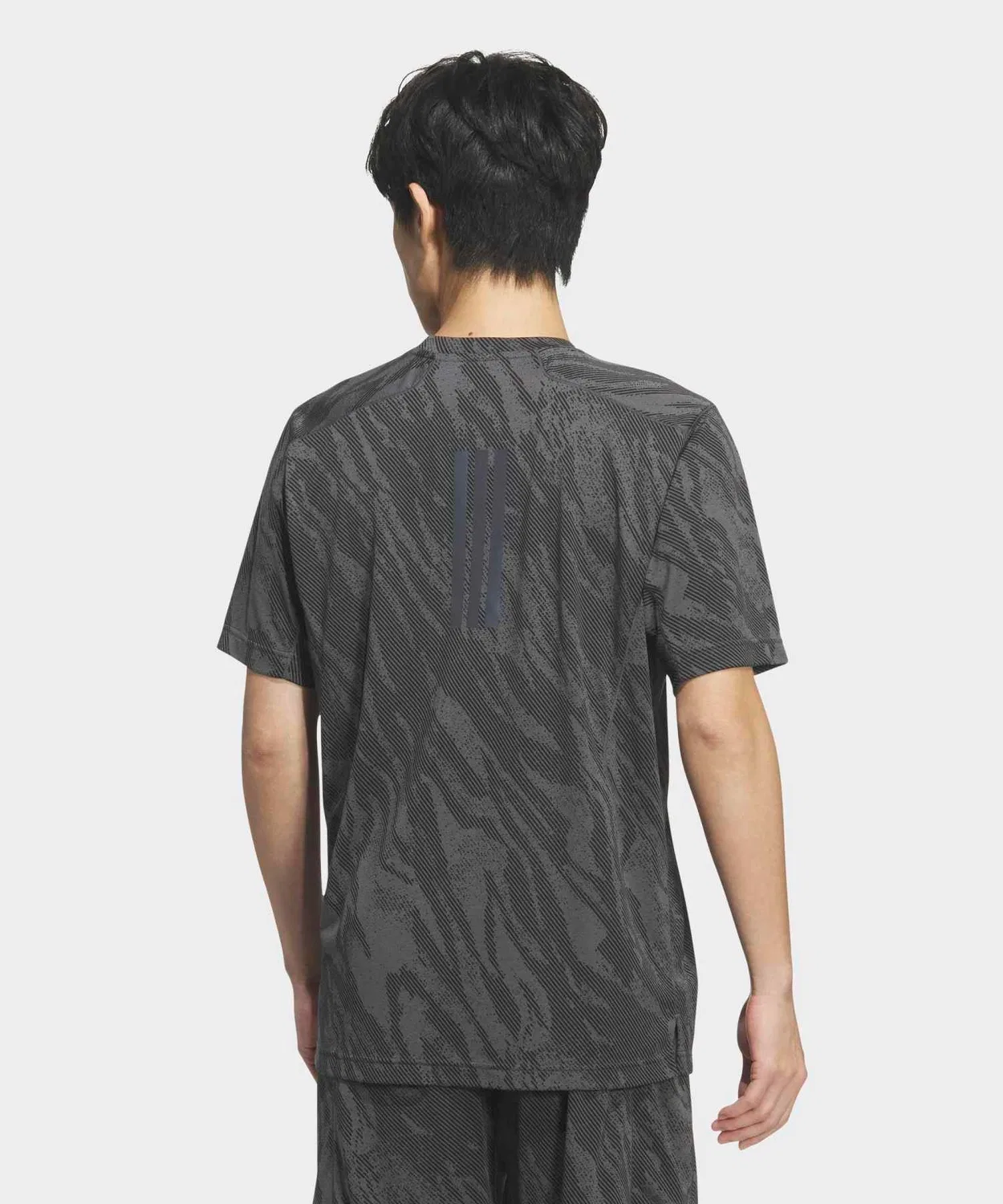 Мужская футболка с принтом Cool Touch Regular Fit Camo AOP Adidas, Серый — фото 2