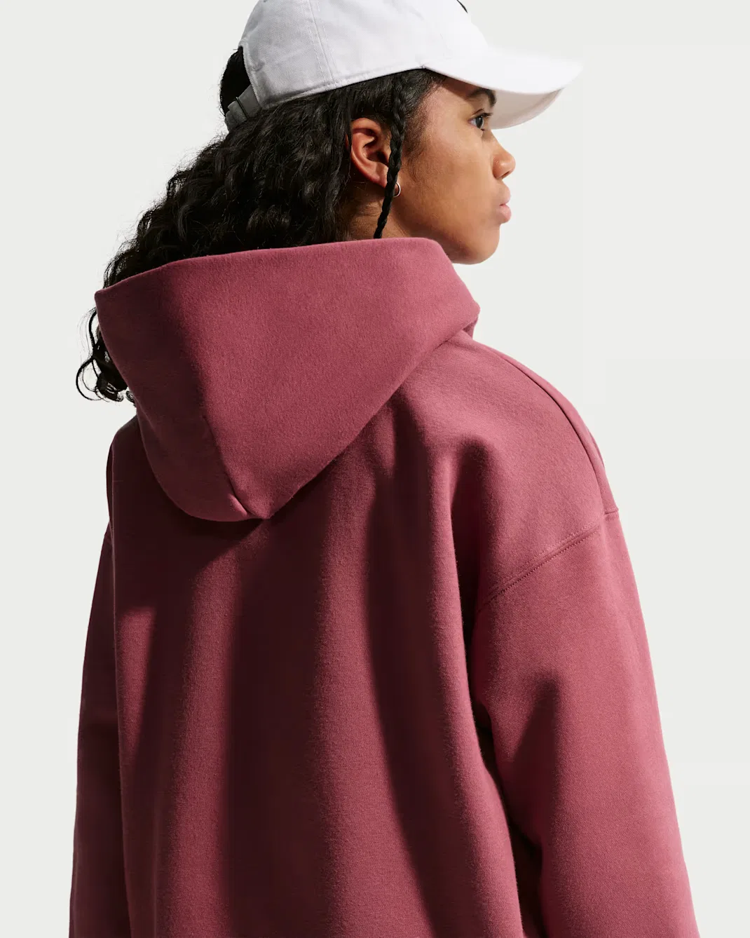 Детская толстовка с капюшоном оверсайз Nike Sportswear Studio Fleece, Pink Smoke/White — фото 2