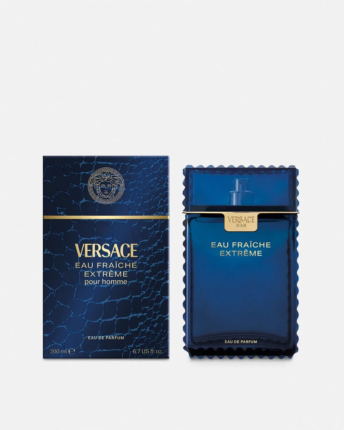 Парфюмированная вода с ароматом свежести Versace, синий — фото 2