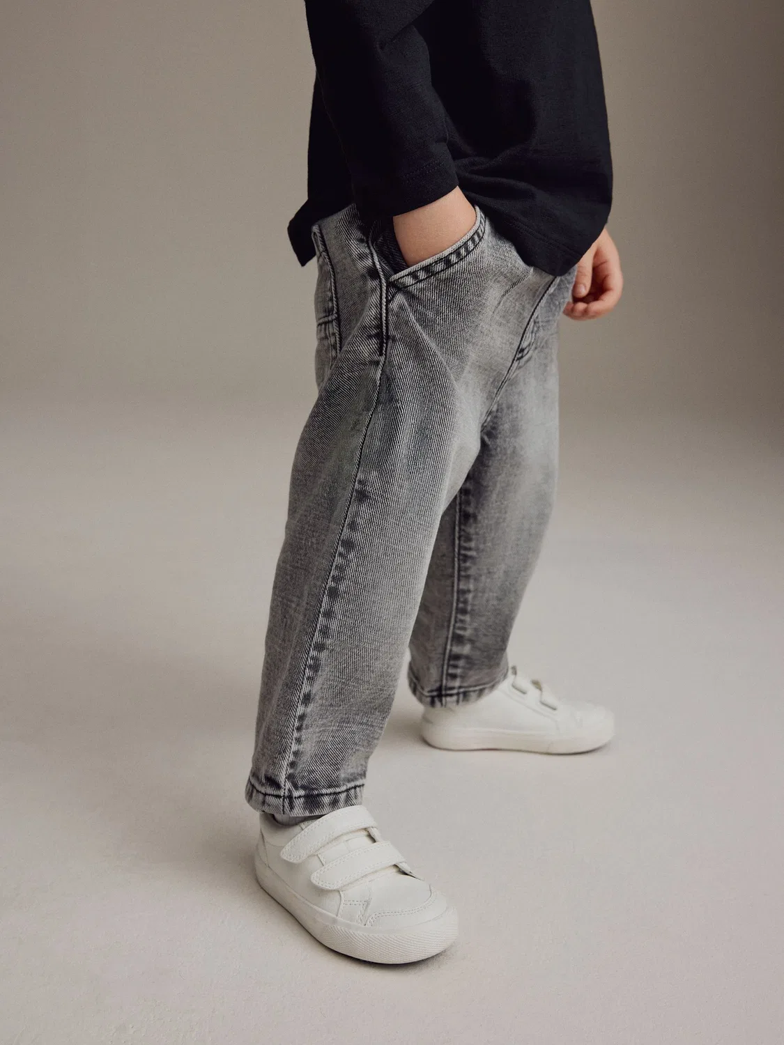 Джинсы свободного кроя, модель Grey Denim Loose Fit Pleat Front Next, серый деним — фото 2