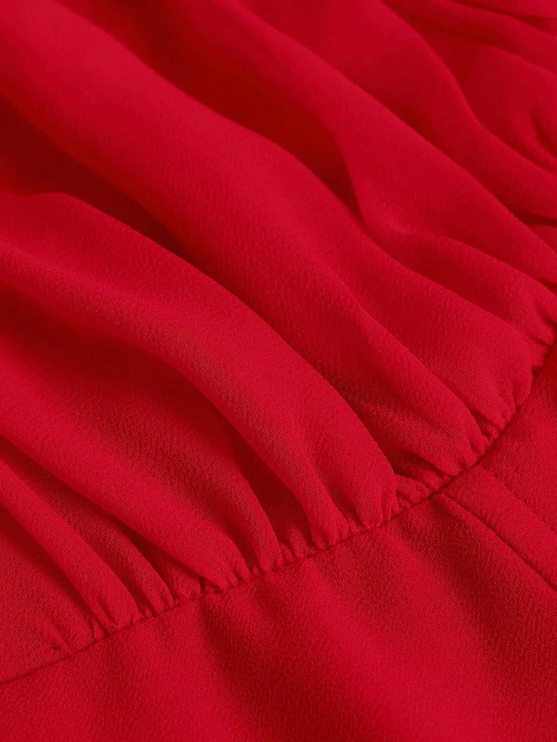 Женское короткое платье на бретелях с защипами, Red — фото 4