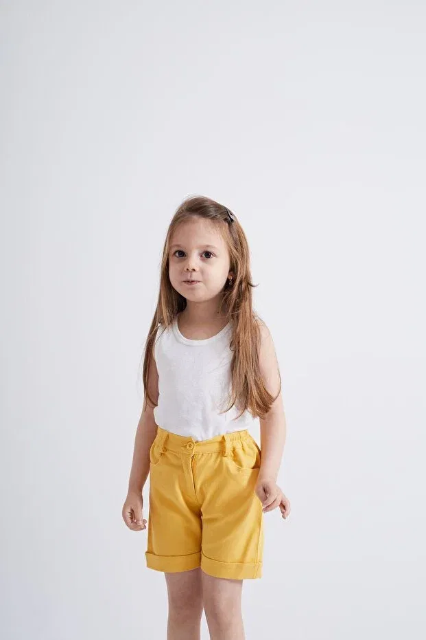 Детские шорты для девочек прямые с застежкой на пуговицы Oliven The Kid, Sarı — фото 2
