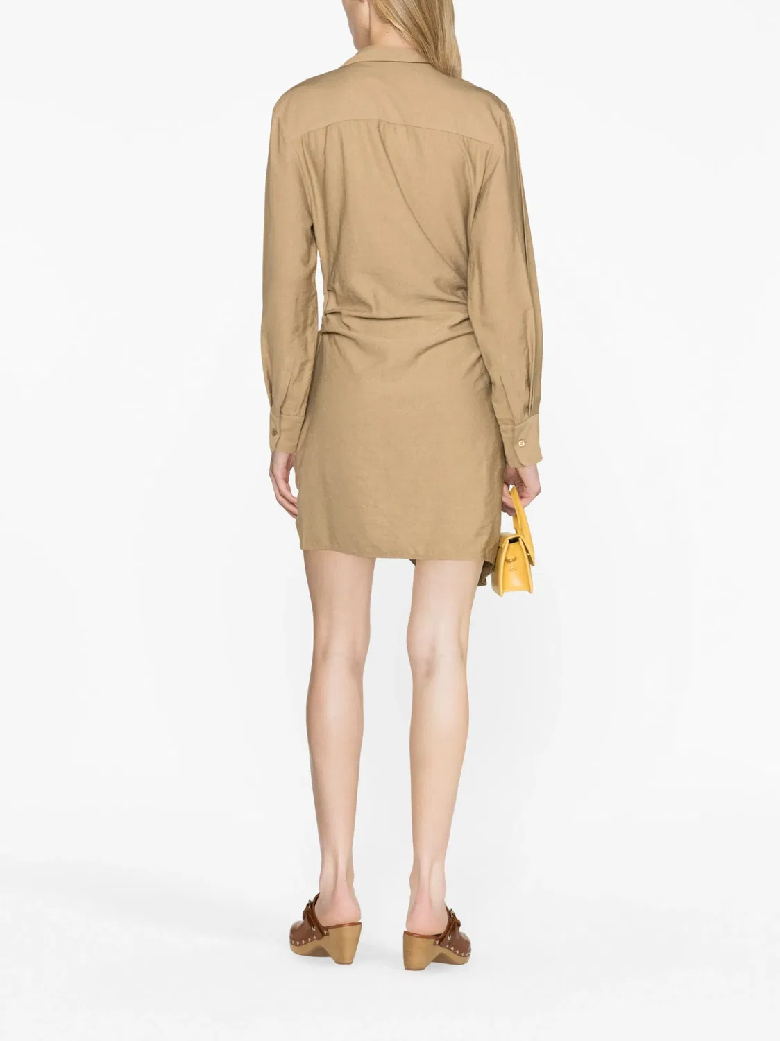 Мини-платье с драпировкой и классическим воротником Jacquemus, нейтральные — фото 3