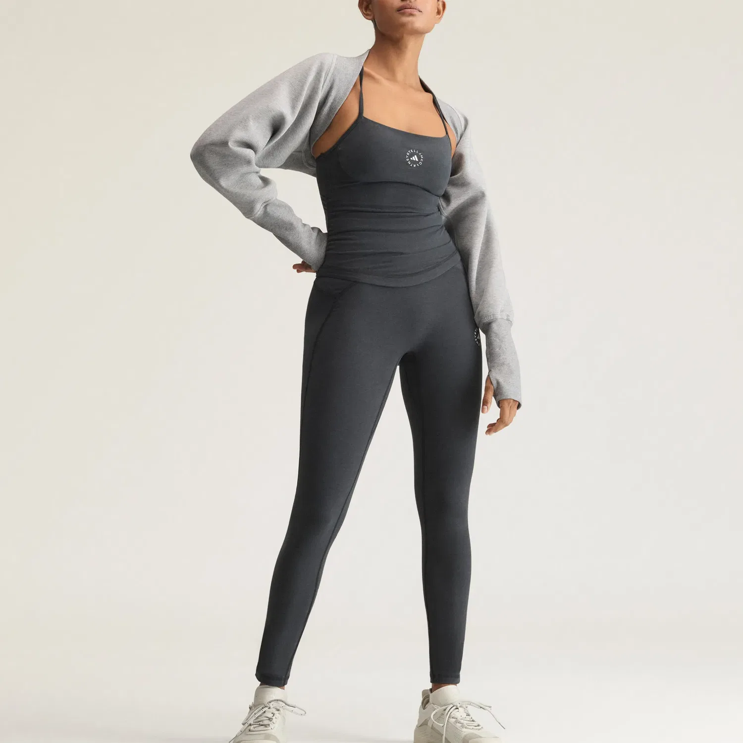 Женское укороченное пальто с водолазкой Adidas, Basic Heather Gray — фото 3