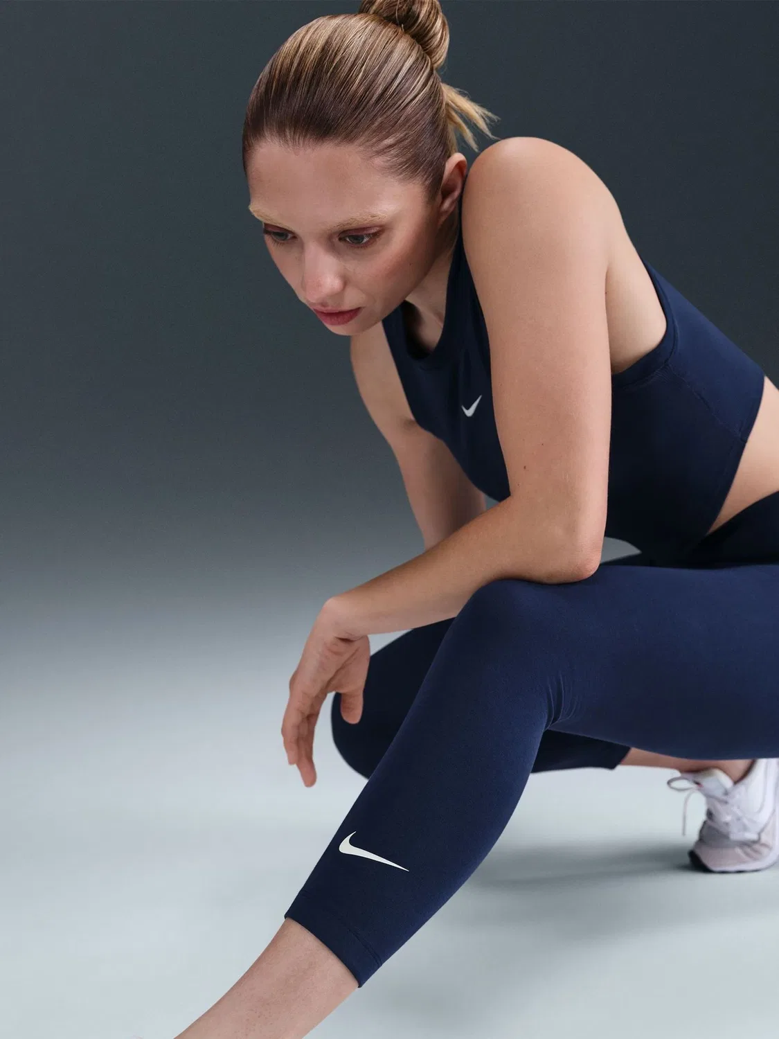 Леггинсы Nike Sportswear Classic, Midnight Navy — фото 2