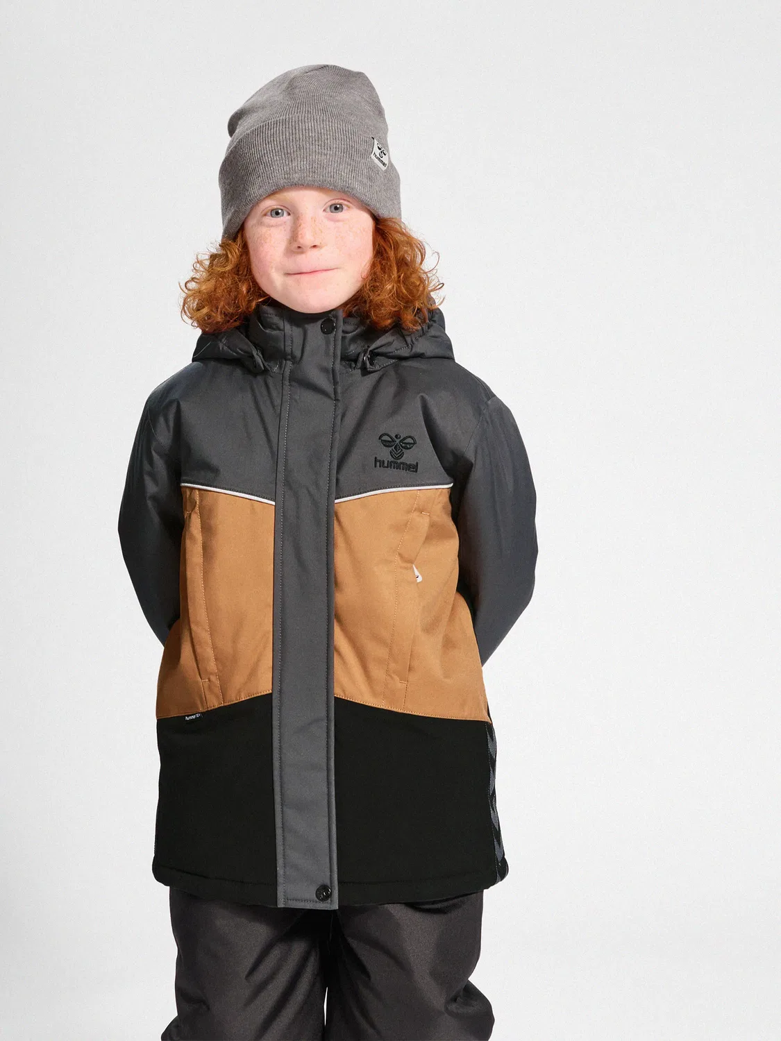 Детская куртка на молнии с капюшоном Hmlconrad Lifestyle Hummel, Asphaltgrau