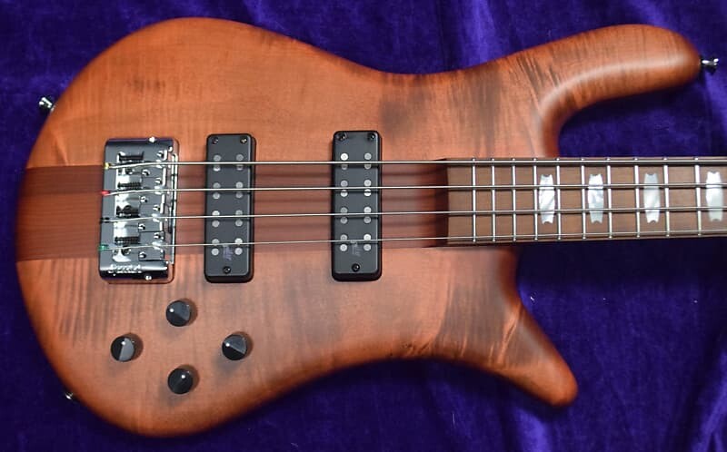 

Spector Euro 4 RST, краситель Sienna Stain с жареным кленом *7,0 фунтов! Fender
