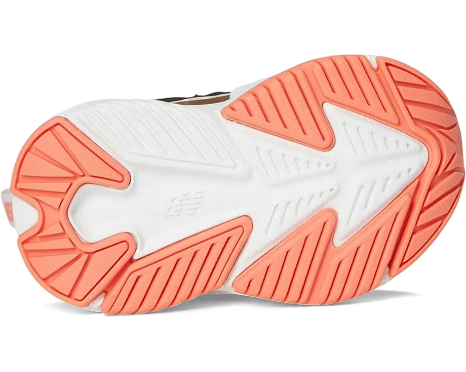 Кроссовки New Balance Kids Rave Run v2 Bungee Lace with Top Strap, Black/Flare/Rose SugarSee Less — фото 3