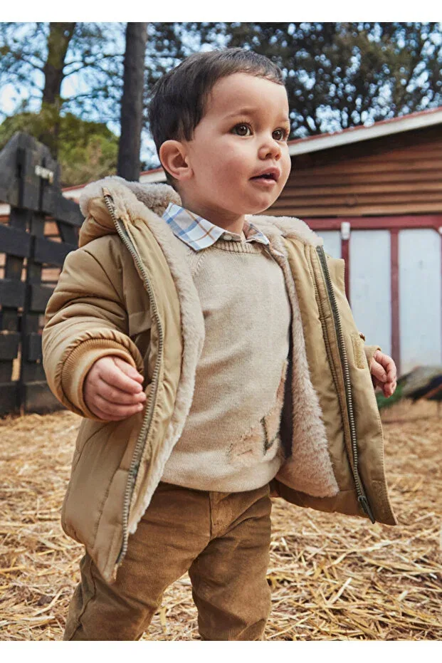 Детское пальто для девочек с капюшоном Hooded coat Mayoral, Beige