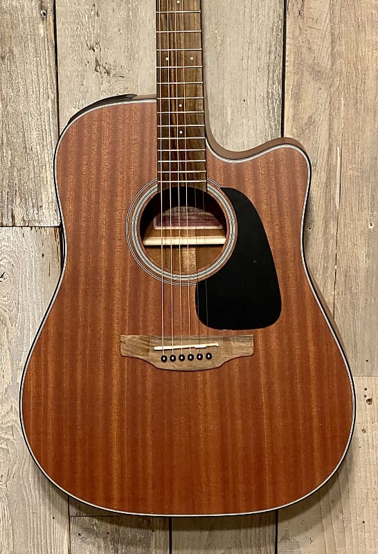 

Акустическая гитара Takamine GD11MCE G11 Series Mahogany Dreadnought Cutaway Acoustic/Electric Guitar Natural