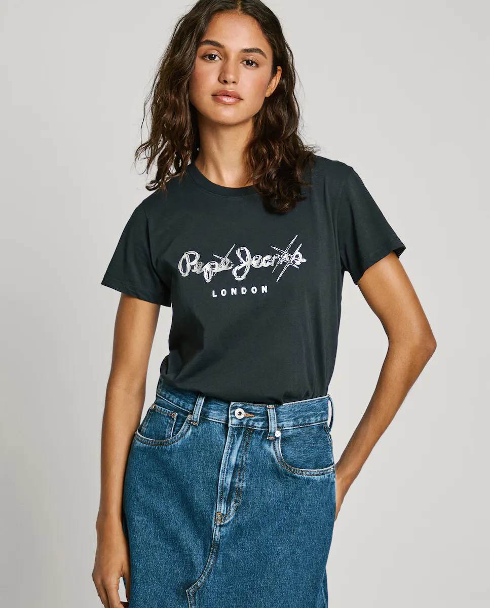 

Женская футболка с коротким рукавом и напечатанным логотипом Pepe Jeans, черный