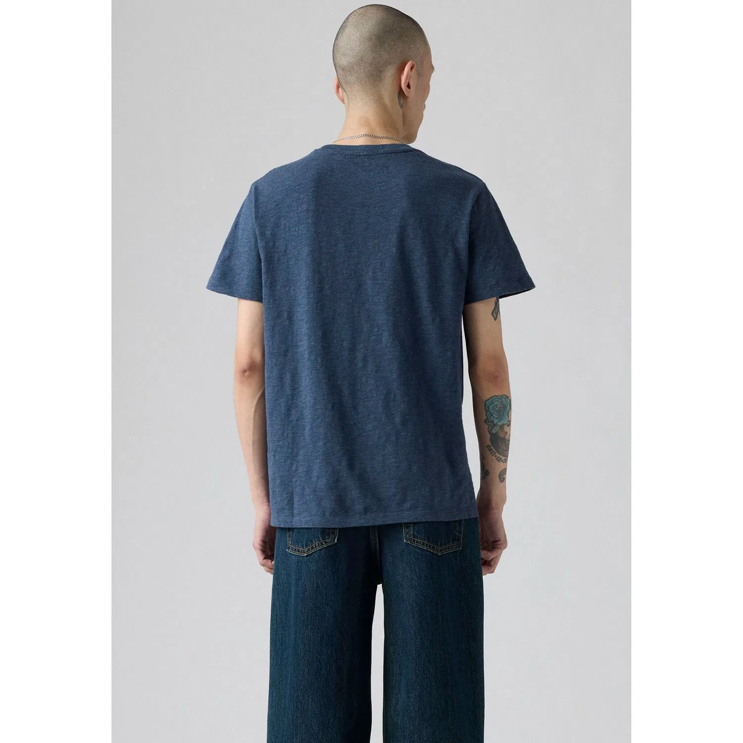 Мужская классическая футболка с нагрудным карманом Levi's, Dress Blues Heather Slub Jersey — фото 4